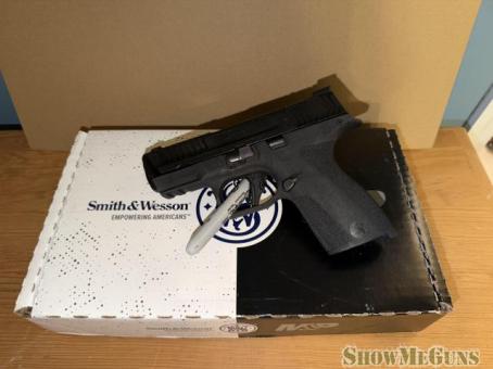 Smith and Wesson Shield X - 9/10