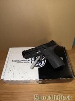 Smith and Wesson Shield X - 10/10
