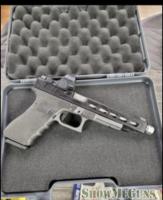 HELP! ISO Custom Glock 17L
