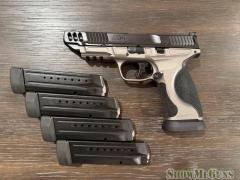 S&W Performance Center Competitor