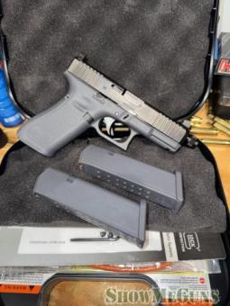Glock 45 - Threaded Barrel Lipsey’s Edition - 3/3