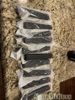 CMMG MK9 9MM with 10 - 32 round magazines - 3/3