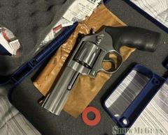 S&W 686 plus NIB