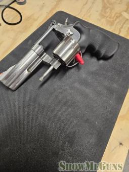 S&W 686 - 2/5