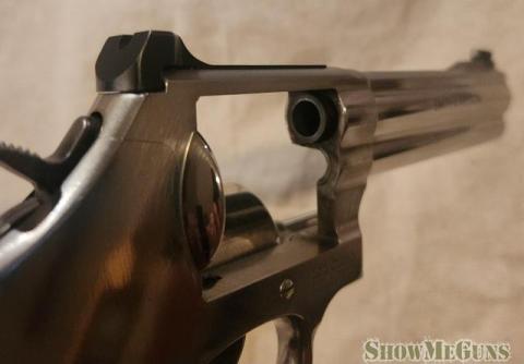 S&W 686 plus 7 shot 5" - 4/5