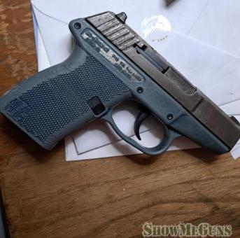 Keltec p11 9mm - 2/2