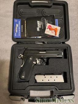 Sig Sauer 1911 Nighthawk - 3/3