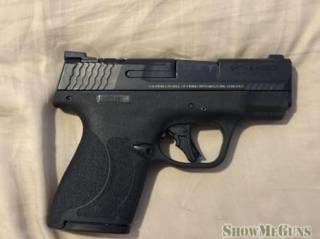 Smith and Wesson Shield Plus, 6 mags included - 5/5