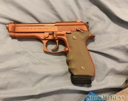 Taurus PT92