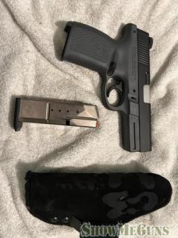 S&W .40 +ammo - 2/5