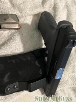 S&W .40 +ammo - 5/5