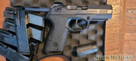 Beretta Px4 Storm .40 - 2/3