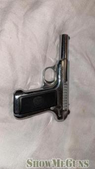 Savage model 1907 .32 (Factory Nickel Plated) - 2/4