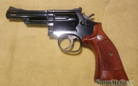S&W Model 19-4 357 Combat Magnum - 2/4