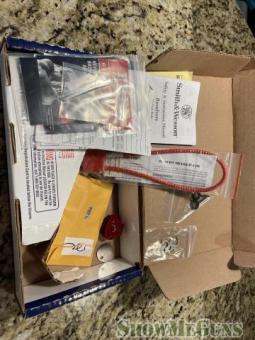 S&W Governor Revolver with Crimson trace Laser, includes holster & Ammunition - 6/6