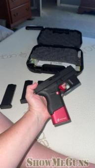 Glock 43 upgraded trigger, laser light and mag extension - 1/6