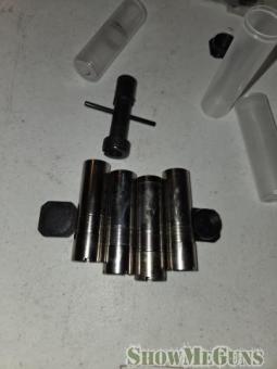 Bennelli choke tube and wrench - 2/4