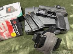 Sig P365 X-Macro Comp with Extras