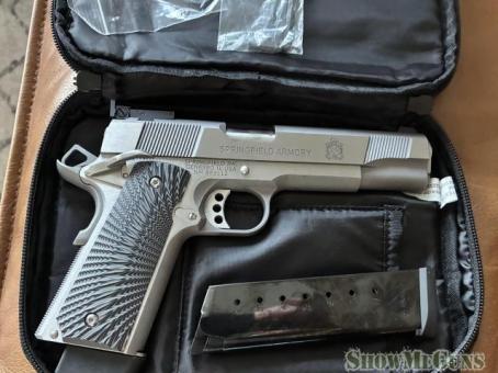 Springfield Loaded 1911 - 2/2