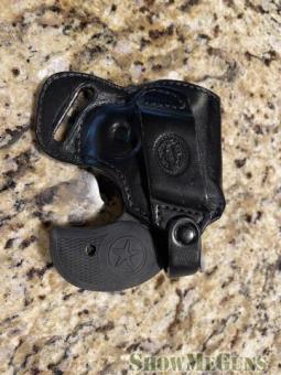 Bond Arms Derringer with .45acp + 10MM barrels - 5/5