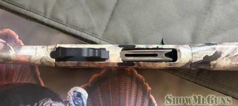 Benelli Super Black Eagle 12 gauge VINTAGE Realtree Camo 26” - 8/12