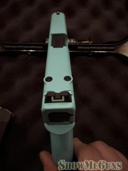 Glock 48 Robins Egg - 2/3