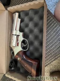 S&W model 29-2 .44 magnum