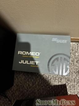 Ar 15 with romeo and juliet sights - 3/4