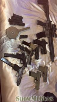 Gun lot - 1/8
